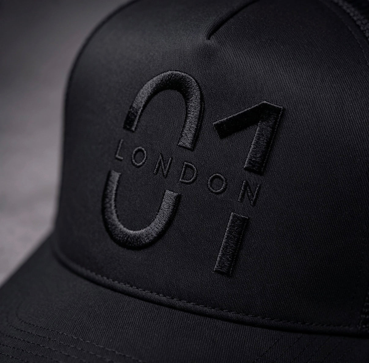 01 Signature Trucker Cap