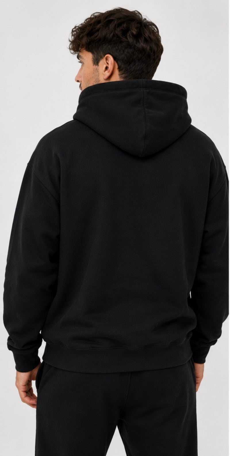 01 Signature Oversized Hoodie