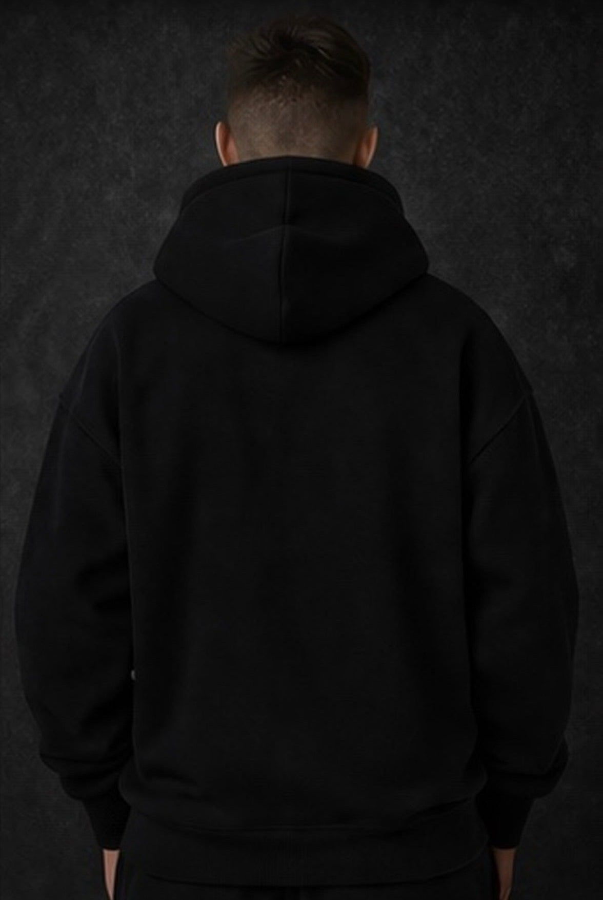 01 Signature Oversized Hoodie
