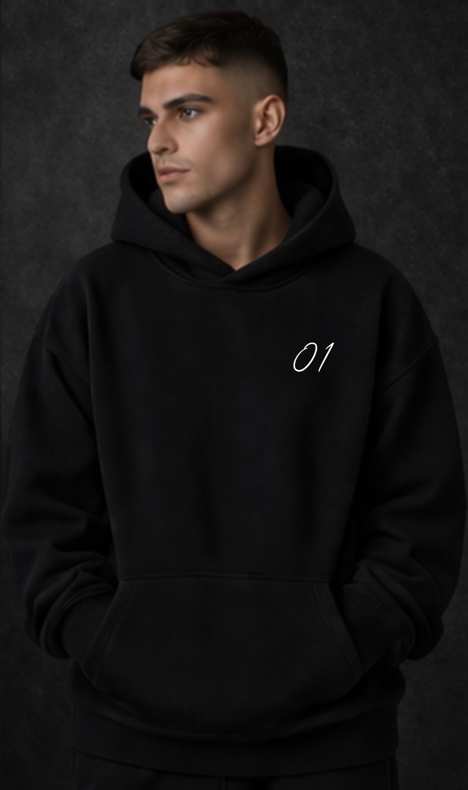 01 Signature Oversized Hoodie