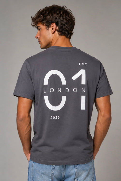 01 Signature Tee