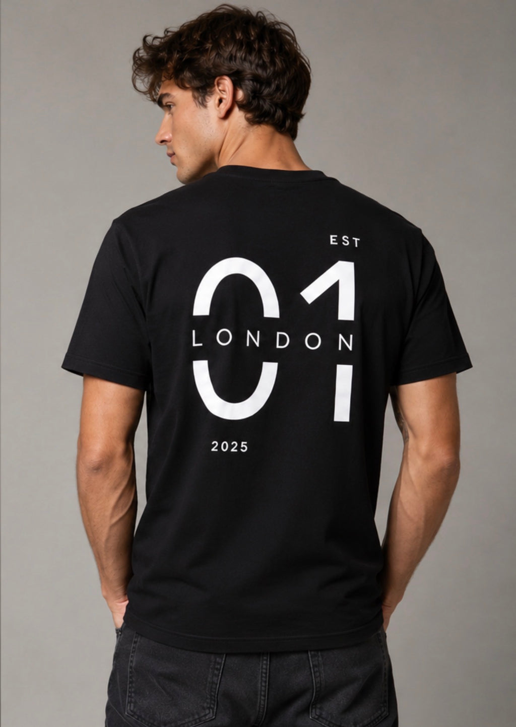 01 Signature Tee